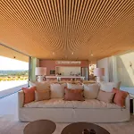 Vila Lucia Di Arinella *