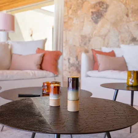 Lucia Di Arinella Villa Mangialla